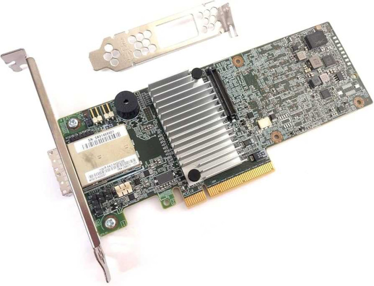 Контроллер Intel RS3SC008 Original (RS3SC008 928223) Контроллер Intel RS3SC008 Original (RS3SC008 928223)