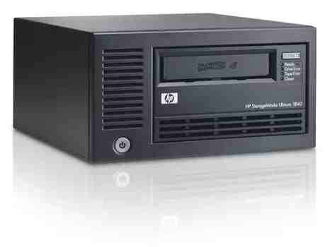 HPCompaq StorageWorks 3U SCSI Rack-Mount with 1 LTO-4 Ultrium 1840 Tape Drive