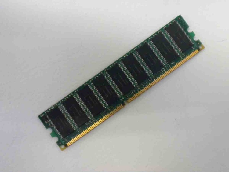 CLEAN PULLS DY657A HP 2GB (1 X 2GB) PC3200 DDR2 DUAL RANK ECC KIT CLEAN PULLS DY657A HP 2GB (1 X 2GB) PC3200 DDR2 DUAL RANK ECC KIT