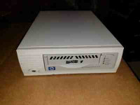 C7421-69202 HP SURESTORE ULTIRUM 215 EXTERNAL TAPE DRIVE