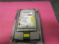 CLEAN TESTED 233806-003 HP 36.4GB 10K Ultra3 Universal HDD 80 Pins W/ Tray
