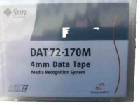 L20 Library 1x DLT8000/20x Cartridge/RM