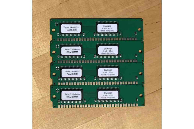 64-MB DIMM Memory Kit (4 x 16-MB)