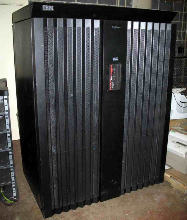 IBM ESS800 64GB Cache