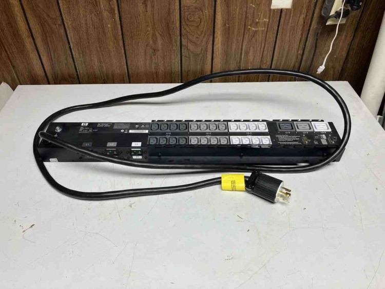 397807-D71 HP S124 Monitored 27-Outlets 4.9 kVA PDU - 4.9kVA - Vertical 