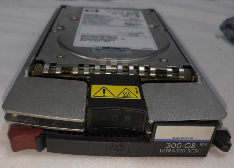 HP 300GB ULTRA320 10K HARD DRIVE BULK 351126-001