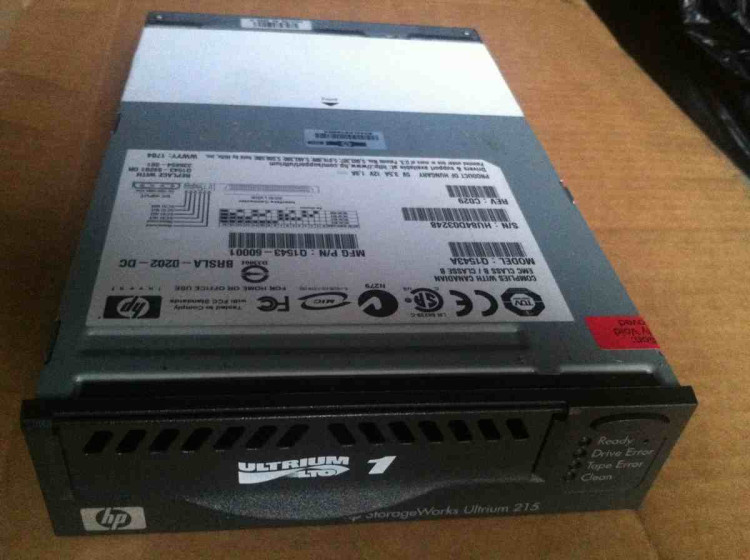 HP STORAGEWORKS ULTRIUM 215 LTO 1 INTERNAL TAPE DRIVE HP STORAGEWORKS ULTRIUM 215 LTO 1 INTERNAL TAPE DRIVE
