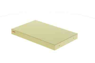 4-Port Keyboard/Monitor/Mouse Switch Box 4-Port Keyboard/Monitor/Mouse Switch Box