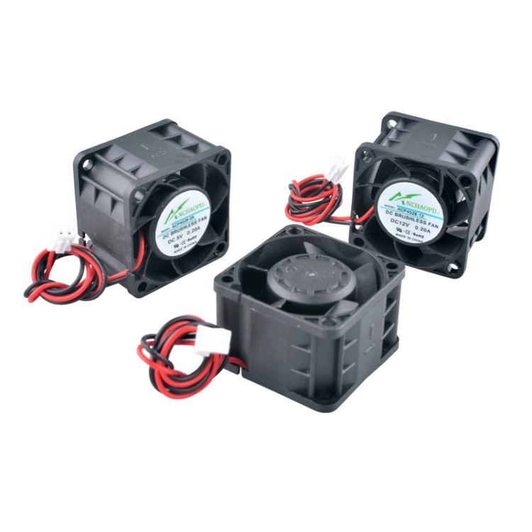 Вентилятор ACP4028 40x40x28mm 24V 5500-9500RPM для серверных корпусов 1U/2U Вентилятор ACP4028 40x40x28mm 24V 5500-9500RPM для серверных корпусов 1U/2U