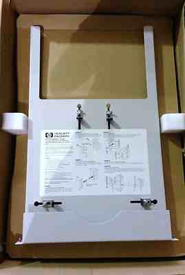 UNIVERSAL MONITOR RACK KIT