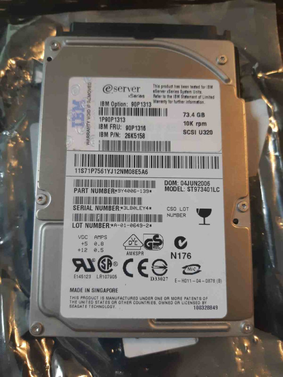 90P1316 IBM 73.4 GB 10 000 rpm SFF non-hot-swap Ultra320 SCSI hard drive