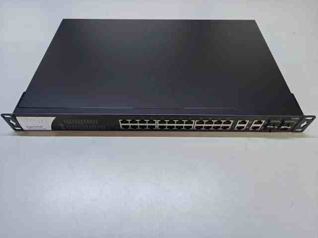 HPCompaq Switch 4210 8-Port - 8 x 10/100BaseT + 2 x 10/100/1000BaseT + 2 x SFP ports Layer 2