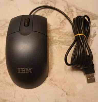 IBM 128Mb USB 2.0 memory key + optical mouse IBM 128Mb USB 2.0 memory key + optical mouse