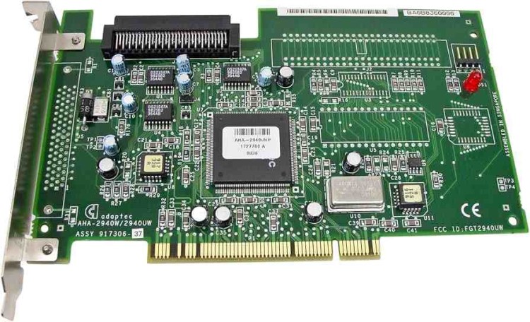 AHA-2940I/HP HP SCSI ADAPTER AHA-2940I/HP HP SCSI ADAPTER
