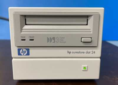 HP DAT 24 External (flint) Tape Drive EOL