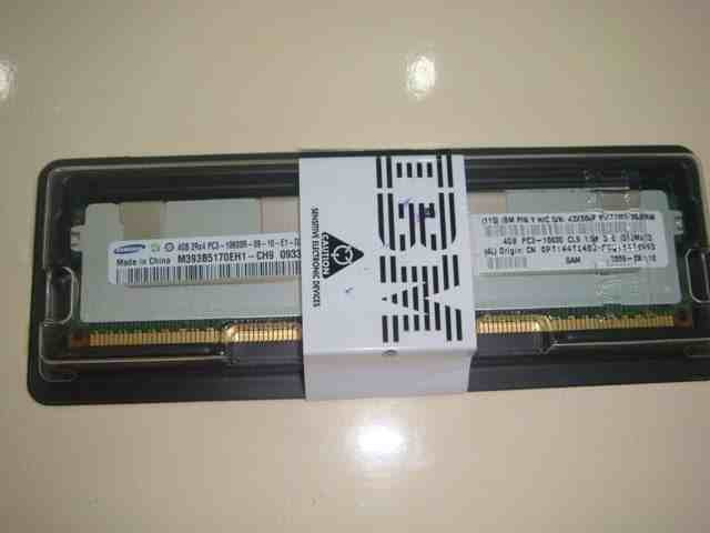 46C7427 IBM 4GB (2X2GB) PC2-6400 CL6 ECC MEM KIT