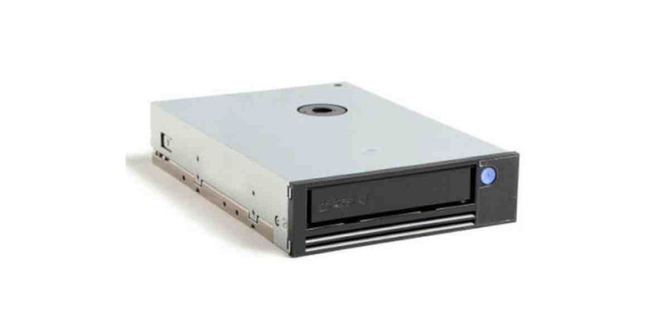 Lenovo 4T27A80483 Обновленный ленточный накопитель Internal Half High LTO Gen6 SAS Tape Drive v2  |