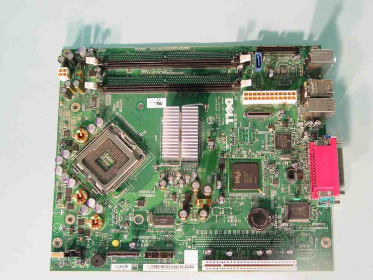 Optiplex GX520/620 SFF P4/PD System Board W/O CPU