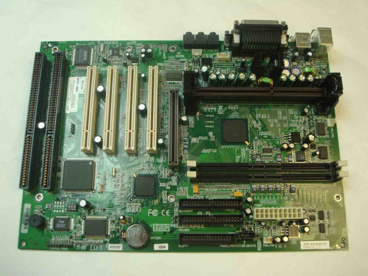 VL600 RD-RAM SYSTEM BOARD