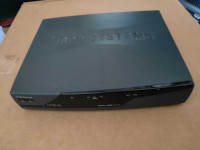 857 Integrated Services Router + 4-poorts Switch - DSL - EN, Fast EN