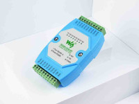 HUB,8P 100B-TX UNMG RPTR