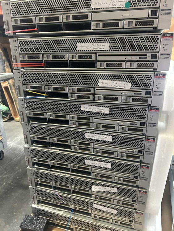 HP STG Esstls Oracle Vwr 1MAL-T4 LTU EOL