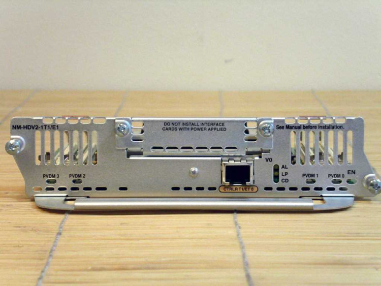 IP COMMUNICATIONS HIGH-DENSITY DIGITAL VOICE NM WITH 1 T1/E1