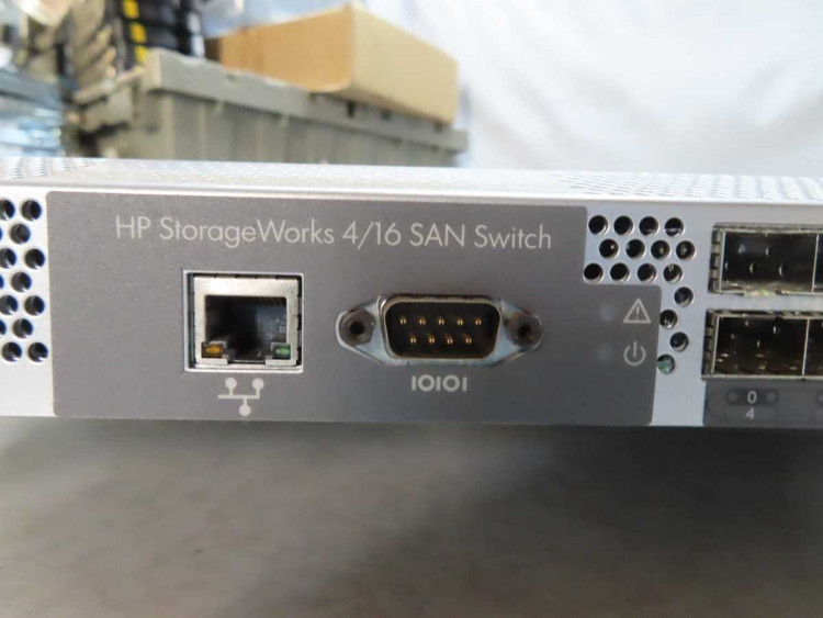 HP StorageWorks SAN Director 4/16 Blade LL HP StorageWorks SAN Director 4/16 Blade LL